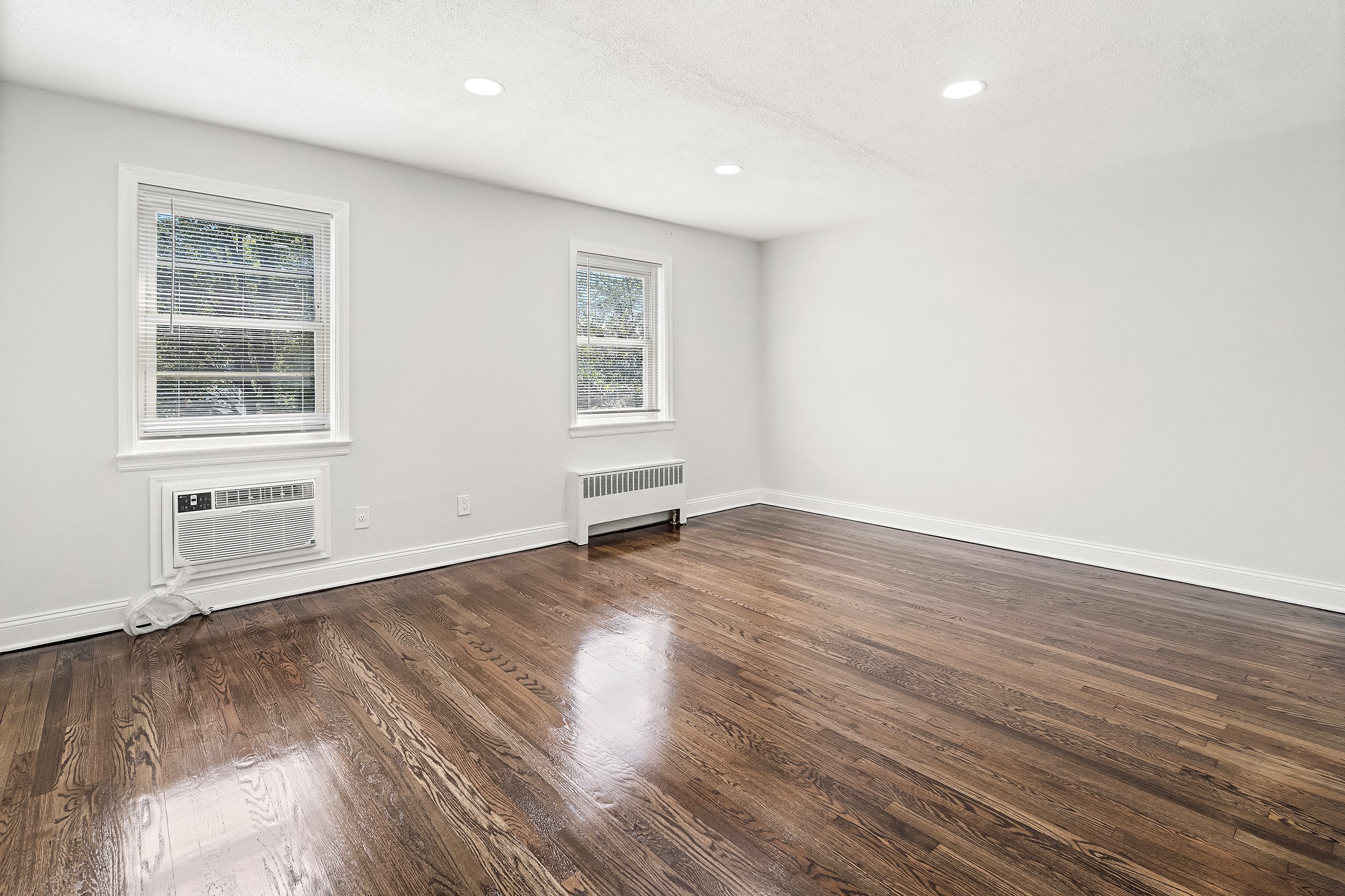 Gallery Photo 19